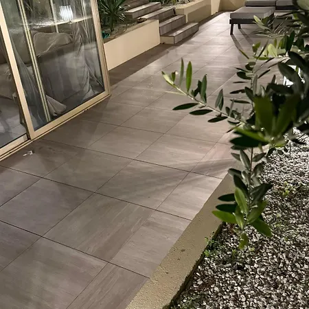 Garden Suquet, Terrasse&garage *