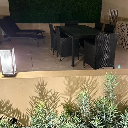 Apartment Garden Suquet, Terrasse&garage