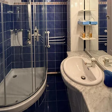 Garden Suquet, Terrasse&garage Apartment *