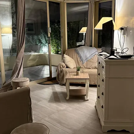 Garden Suquet, Terrasse&garage