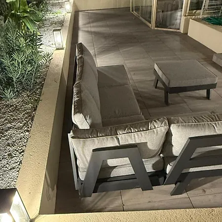 Apartmán Garden Suquet, Terrasse & Garage Cannes